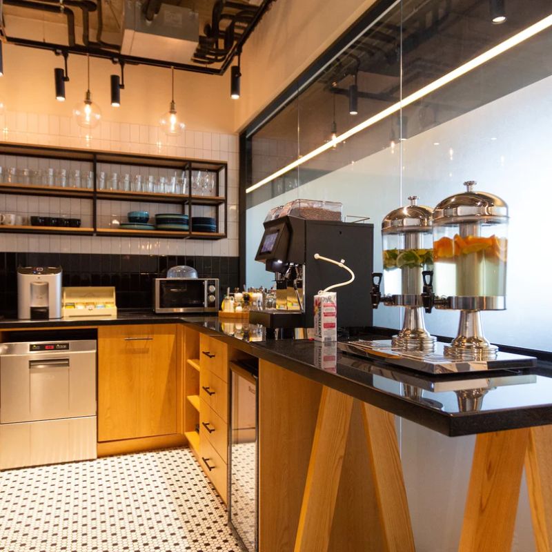 5 Features Every Office Kitchen Needs